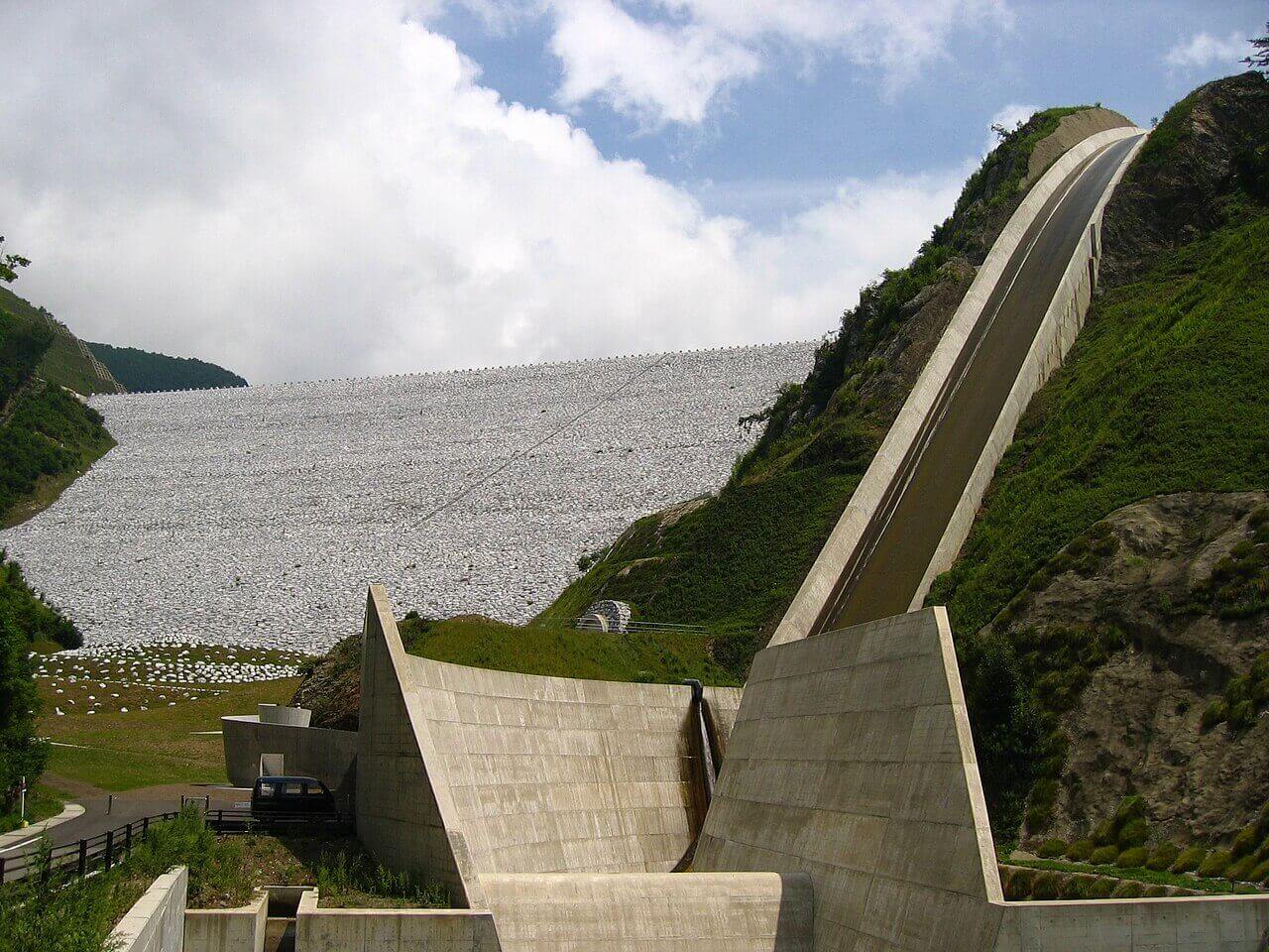 南相木ダム(神流川発電所の上池)